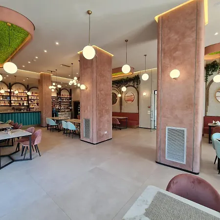 Hotel Aross Vlore