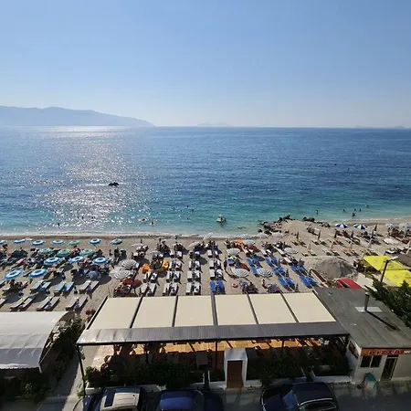 Ξενοδοχείο Aross Kanine