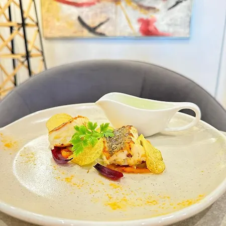 فندق Aross Kanine